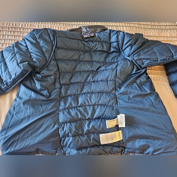 Patagonia Jacket - Children's Size 10(M) - Picture 7 of 9